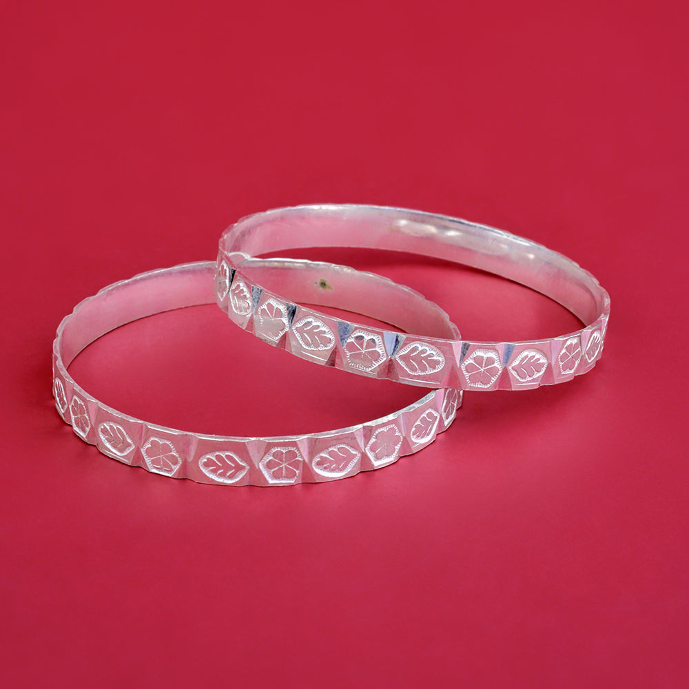 Fancy Heavy Kada With Flower Design